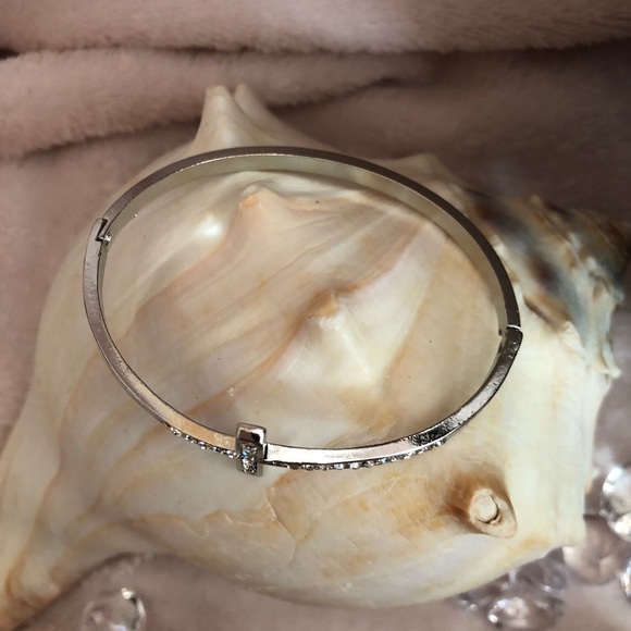 Silver Cross Bracelet - Picture 6 of 6